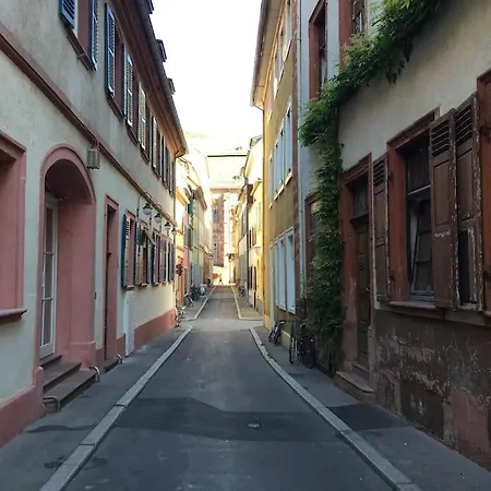 Appartamento Moderner Luxus In Barockem Gewand