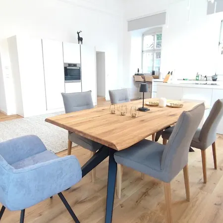 Moderner Luxus In Barockem Gewand