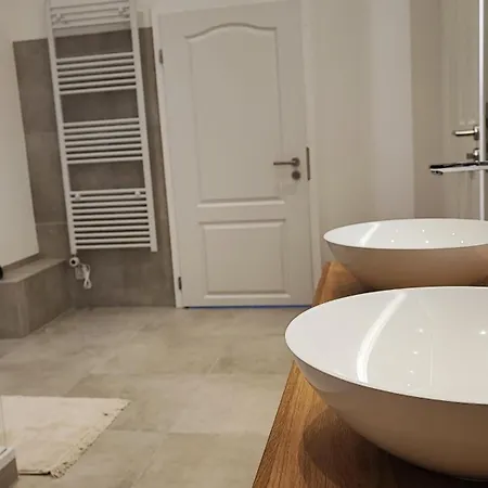 Διαμέρισμα Moderner Luxus In Barockem Gewand - Mit Freier Minibar