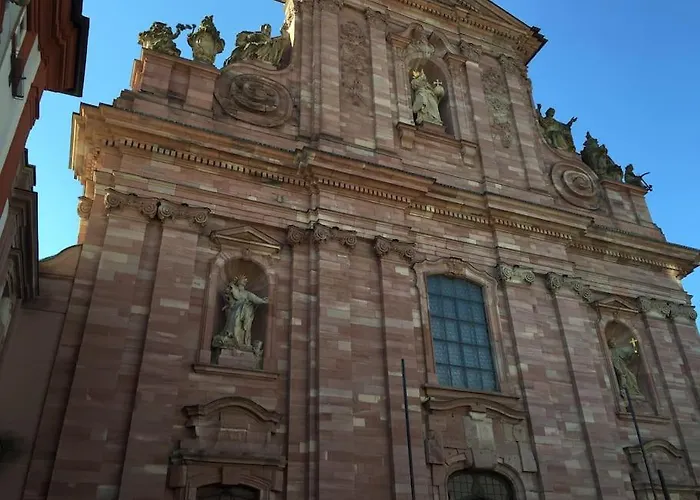 Moderner Luxus In Barockem Gewand *