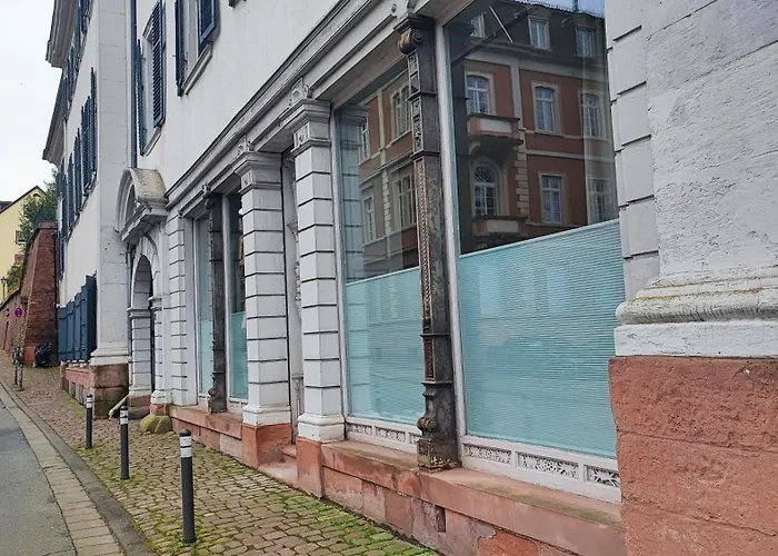 Moderner Luxus In Barockem Gewand Апартаменты